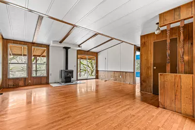 5885 Crowfoot Road, Trail, OR 97541 - Photo 7