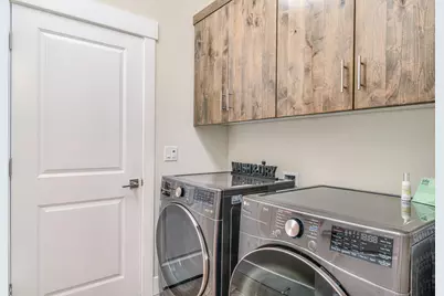 2233 NW Deschutes Place, Bend, OR 97703 - Photo 25