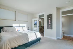 2233 NW Deschutes Pl, Bend, OR 97703 - Photo 21