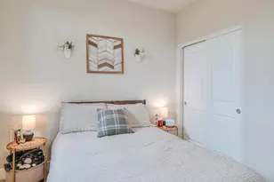 2233 NW Deschutes Pl, Bend, OR 97703 - Photo 27