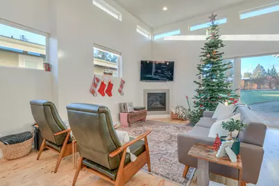 2233 NW Deschutes Place, Bend, OR 97703 - Photo 15