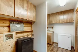 18070 Cascade Estates Dr, Bend, OR 97703 - Photo 29