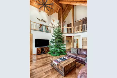 18070 Cascade Estates Drive, Bend, OR 97703 - Photo 11