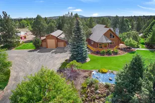 18070 Cascade Estates Dr, Bend, OR 97703 - Photo 3
