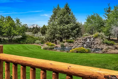 18070 Cascade Estates Drive, Bend, OR 97703 - Photo 7