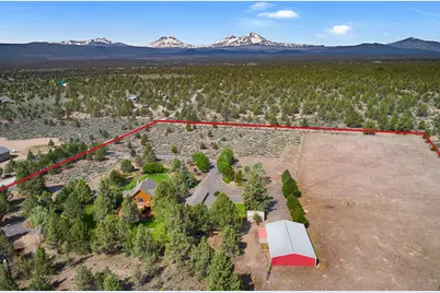 18070 Cascade Estates Drive, Bend, OR 97703 - Photo 9