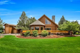 18070 Cascade Estates Dr, Bend, OR 97703 - Photo 11