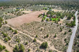 18070 Cascade Estates Dr, Bend, OR 97703 - Photo 47