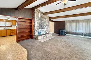 643 NE Coles Rd, Prineville, OR 97754 - Photo 5