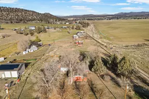 643 NE Coles Rd, Prineville, OR 97754 - Photo 39