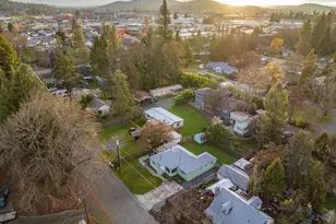 1260 Plummer Ave, Grants Pass, OR 97527 - Photo 11