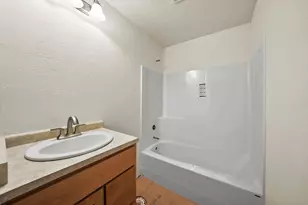 1260 Plummer Ave, Grants Pass, OR 97527 - Photo 25