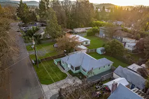 1260 Plummer Ave, Grants Pass, OR 97527 - Photo 15