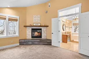 6015 Dark Hollow Rd, Medford, OR 97501 - Photo 41