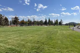 3095 NE Nipper Rd, Bend, OR 97701 - Photo 23