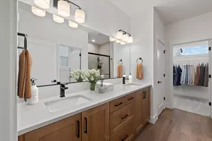 3610 NE Desert Juniper Ln, Bend, OR 97701 - Photo 5