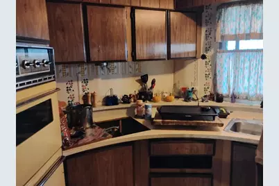 336 Beechwood Drive, Grants Pass, OR 97526 - Photo 5