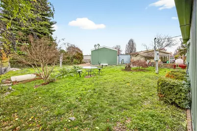 2252 Table Rock Road #SPC 151, Medford, OR 97501 - Photo 19