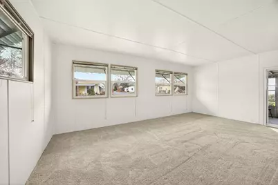 2252 Table Rock Road #SPC 151, Medford, OR 97501 - Photo 3