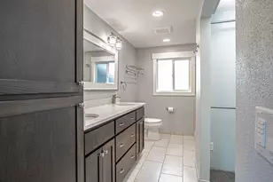 1916 Inverness Dr, Medford, OR 97504 - Photo 17