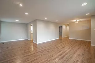 1916 Inverness Dr, Medford, OR 97504 - Photo 7