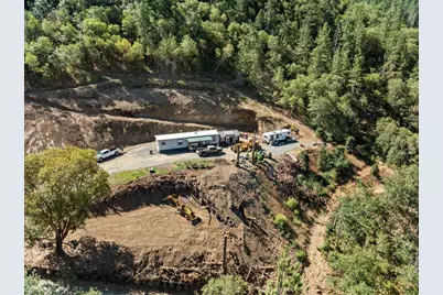 1050 Wards Creek Road, Rogue River, OR 97537 - Photo 15