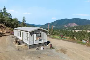 1050 Wards Creek Rd, Rogue River, OR 97537 - Photo 11