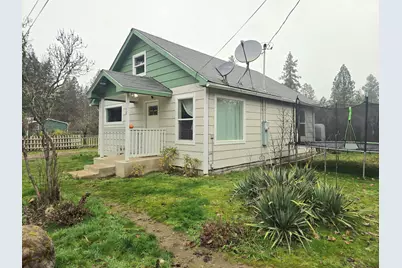 130 W Obrien Street, O'Brien, OR 97534 - Photo 5