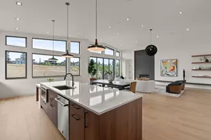 3122 NW Crossing Dr, Bend, OR 97703 - Photo 21