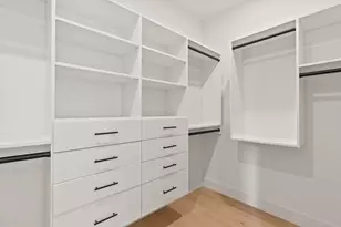 3122 NW Crossing Dr, Bend, OR 97703 - Photo 31