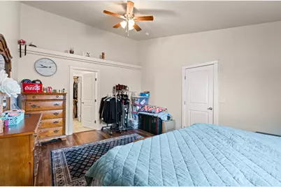 545 N Heights Drive, Eagle Point, OR 97524 - Photo 13