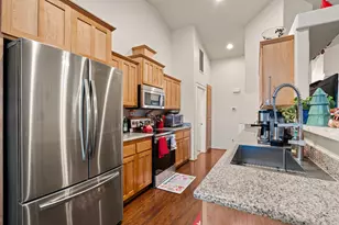 545 N Heights Dr, Eagle Point, OR 97524 - Photo 7