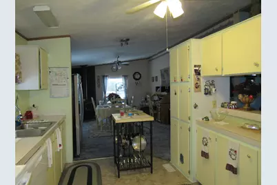 607 S 2nd Avenue, Chiloquin, OR 97624 - Photo 3