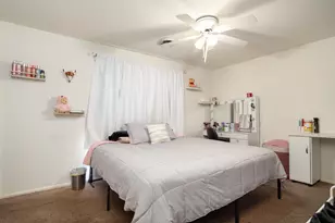 2441 N Keene Way Dr, Medford, OR 97504 - Photo 9