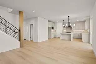 4303 SW Rhyolite Pl, Redmond, OR 97756 - Photo 17