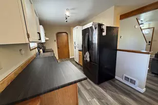 649 Front St, Klamath Falls, OR 97601 - Photo 11