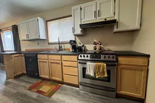 649 Front St, Klamath Falls, OR 97601 - Photo 15