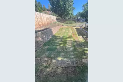 649 Front Street, Klamath Falls, OR 97601 - Photo 17