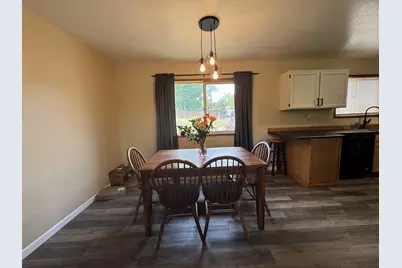 649 Front Street, Klamath Falls, OR 97601 - Photo 9