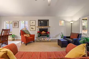 2463 NW Monterey Pines Dr, Bend, OR 97703 - Photo 3