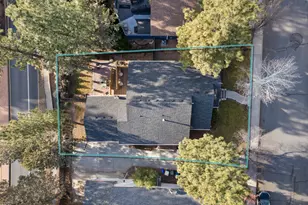 2463 NW Monterey Pines Dr, Bend, OR 97703 - Photo 31