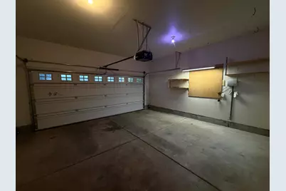 834 Isherwood Drive, Central Point, OR 97502 - Photo 13