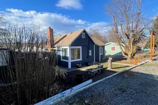 1512 Summers Ln, Klamath Falls, OR 97603 - Photo 5