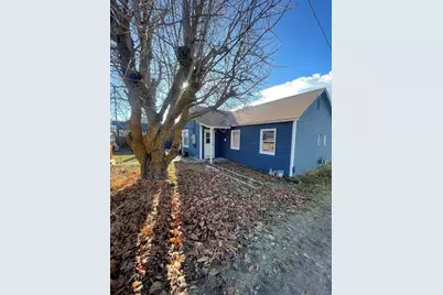 1512 Summers Lane, Klamath Falls, OR 97603 - Photo 3