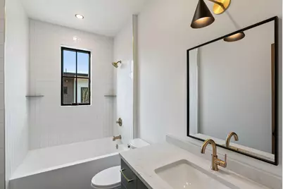 3118 NW Crossing Drive, Bend, OR 97703 - Photo 29