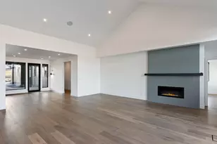 3118 NW Crossing Dr, Bend, OR 97703 - Photo 15