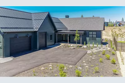 3118 NW Crossing Drive, Bend, OR 97703 - Photo 3