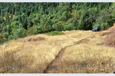 Galls Creek Road Road #301, Central Point, OR 97502 - Photo 5