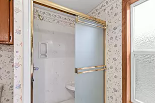 4231 Tamarack Dr, Medford, OR 97504 - Photo 23