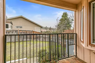 4231 Tamarack Dr, Medford, OR 97504 - Photo 53